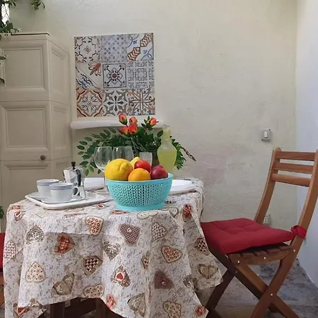 Πανσιόν La Corte Antica