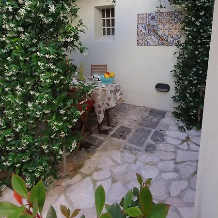 La Corte Antica Майори